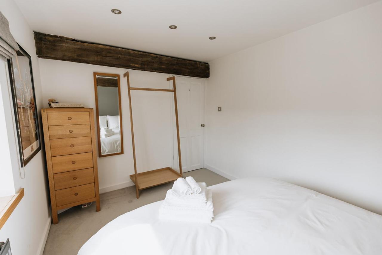 Birds Edge - Luxury 2 Bedroom With Amazing Views, Near Holmfirth In Yorkshire *