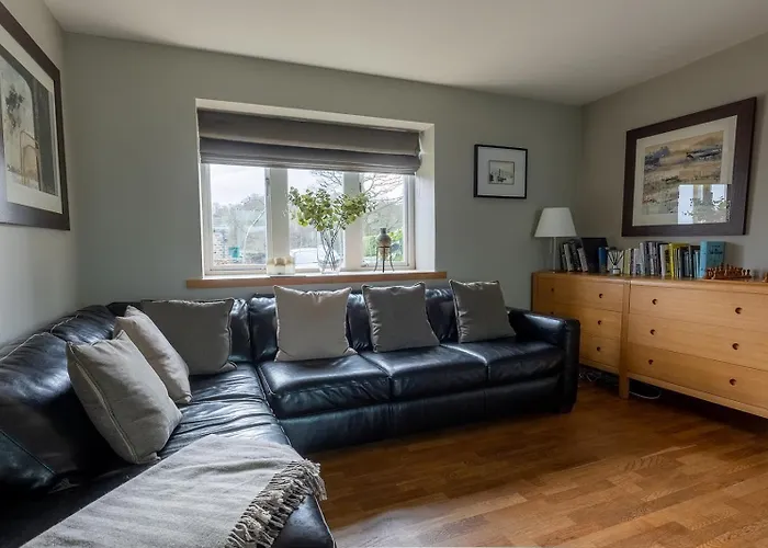 Birds Edge Cottage - Luxury 2 Bedroom Cottage With Amazing Views, Near Holmfirth In Yorkshire
