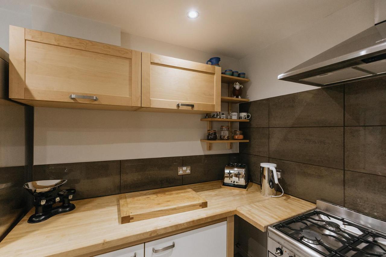 Birds Edge - Luxury 2 Bedroom With Amazing Views, Near Holmfirth In Yorkshire Holiday home Denby Dale