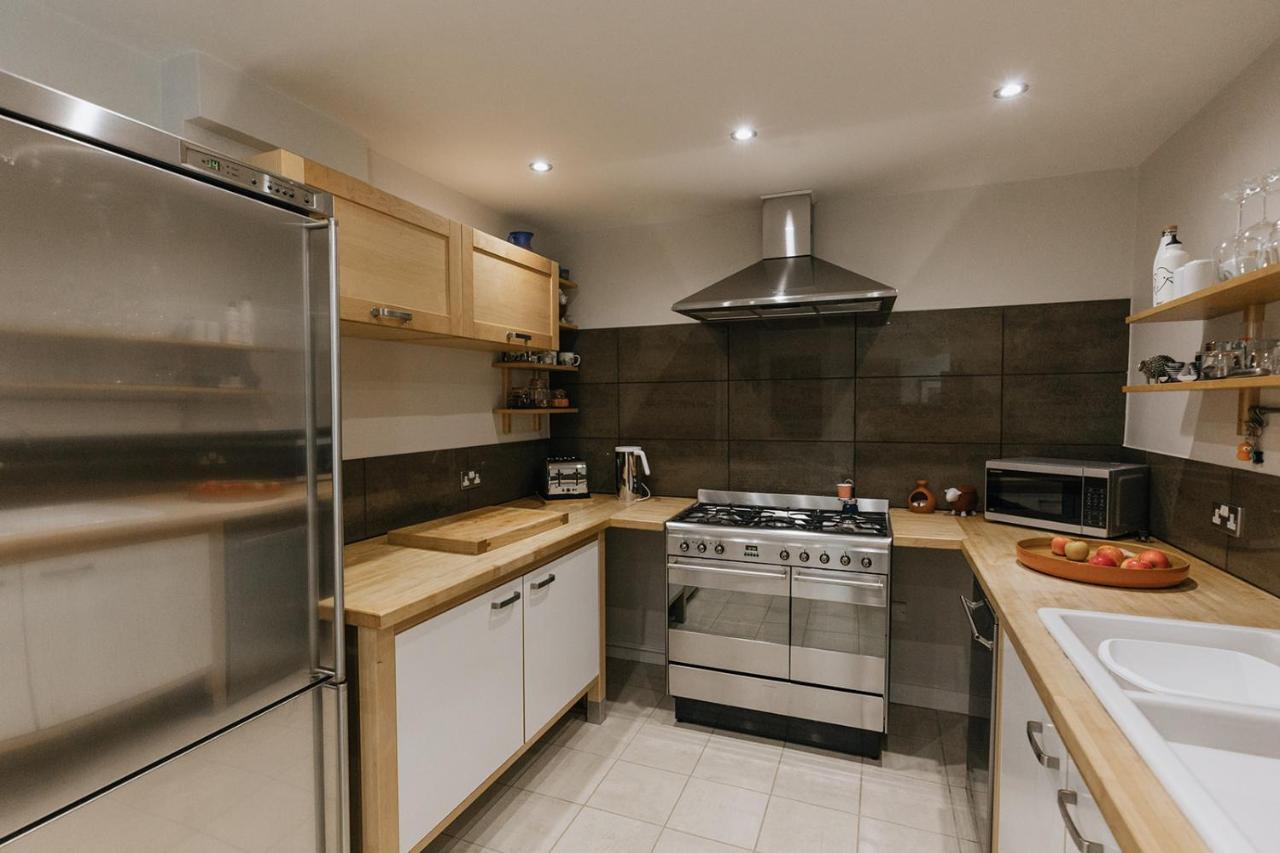 Birds Edge - Luxury 2 Bedroom With Amazing Views, Near Holmfirth In Yorkshire * Denby Dale